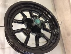 Wheel coated with Super wet black powder